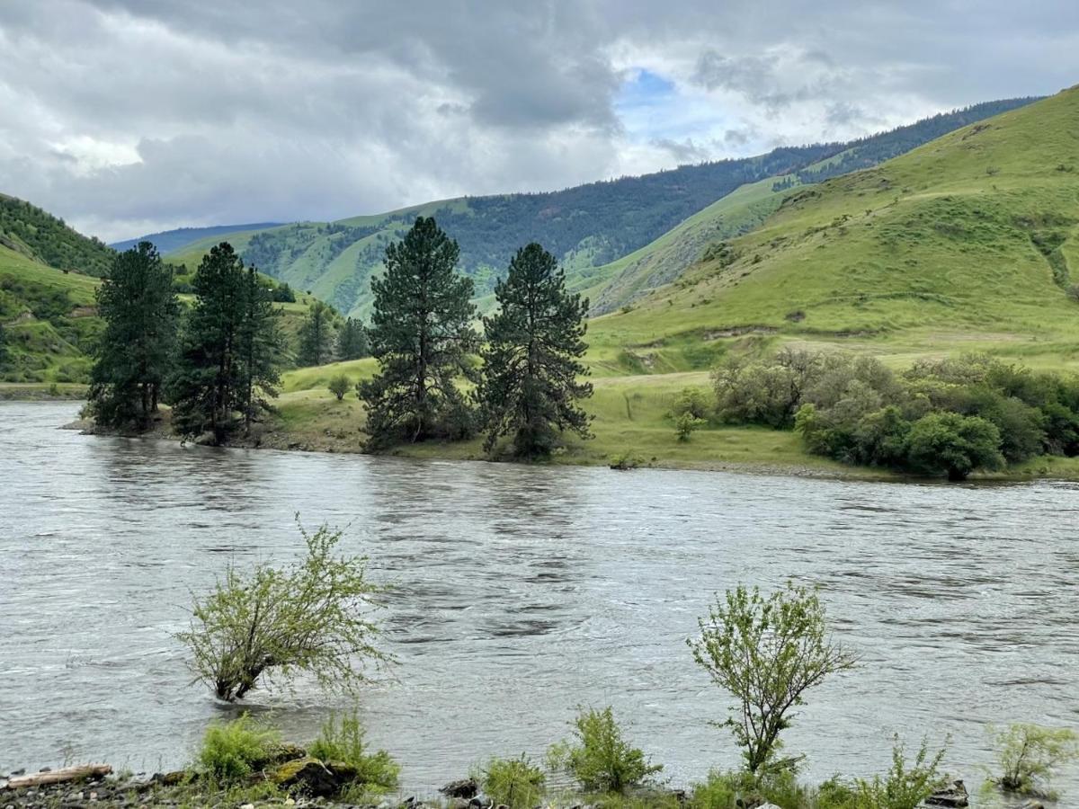 Steelhead Lodge Lucile Екстер'єр фото